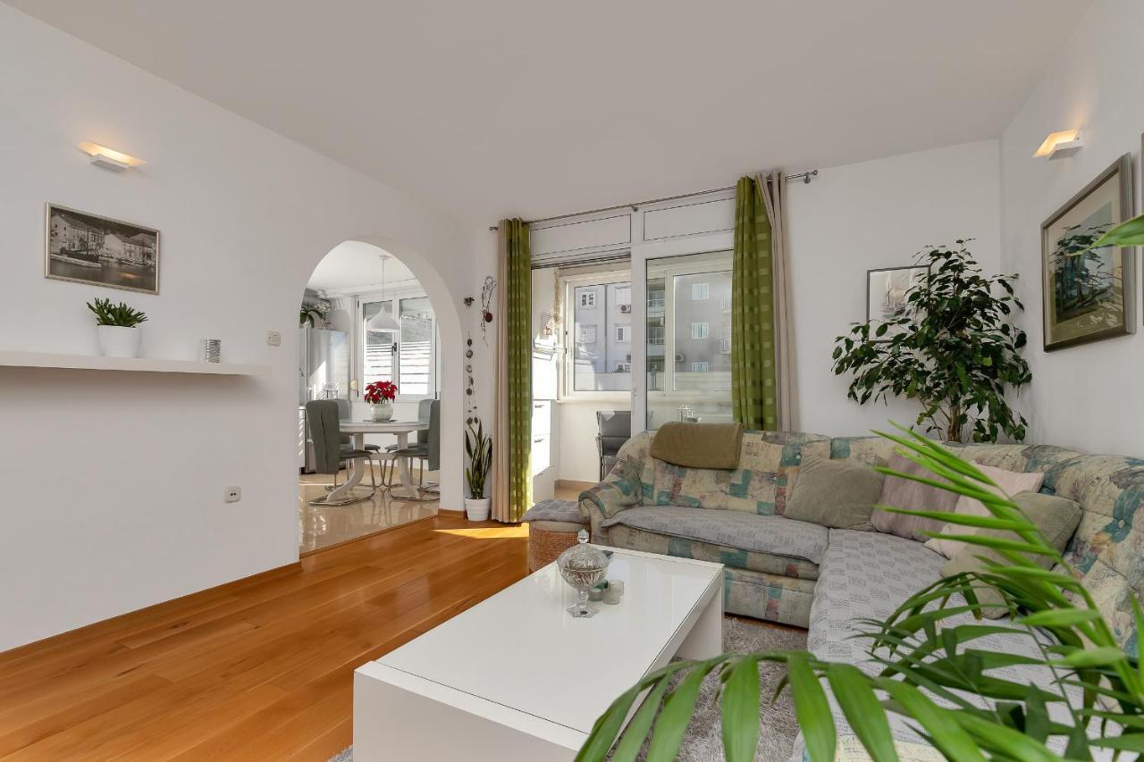 Apartment Marina Макарска Экстерьер фото